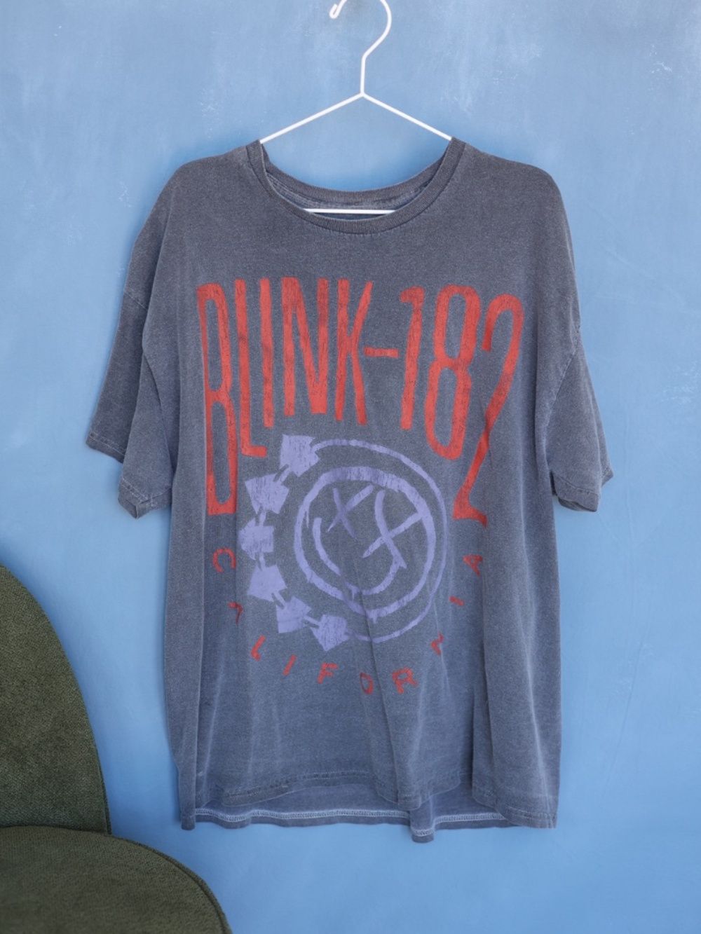 Urban Outfitters Blink-182 Crappy Punk Rock Oversized Graphic Tee S/M